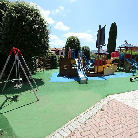 Elba Vip Aparthotel Порто Адзуро Екстериор снимка